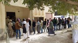 بالصور| زحام وطوابير للمواطنين المصوتين بلجنة الإدارة الزراعية بالضبعة