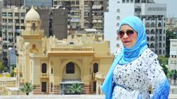 «نورا» تحيي الهوية المصرية بتعليم الهيروغليفية.. اعرف أصل «بح وجته ومكحكح»