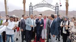 محافظ جنوب سيناء يعلن عن مهرجان فني في نويبع قريبا