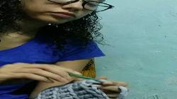 طالبة جامعية تروج لمنتجاتها فى أكبر معرض مجانى: رصيف الجامعة هو الحل