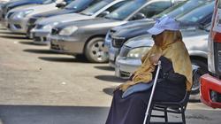 حكاية يسرية السائسة: «في الشغلانة بقالي 50 سنة.. وما أعرفش غيرها»