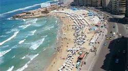 "الأرصاد" تحذر المصطافين من نزول البحر في الفترة من 12 ظهرا حتى 4 عصرا