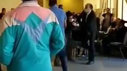 محام يضرب موكله داخل محكمة زفتى: "اختلفوا على الأتعاب" (فيديو)