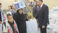 الداخلية تقدم مساعدات عينية لـ139 من أسر السجناء والمفرج عنهم