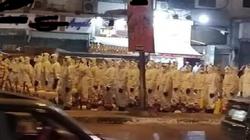 الجيش الأبيض يغزو شوارع شبرا ليلا: كورونا تحت السيطرة (صور)