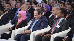 عاجل| السيسي: "وزير الإسكان قالي نقلل الشقق في الصعيد.. قولتله لأ"