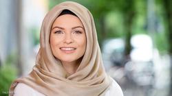 بتول بيرق.. جميلة مرشحات الانتخابات الألمانية