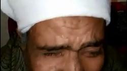 والد الطالب المتهم بالاعتداء على أستاذ بجامعة أسيوط: سامحوا ابني