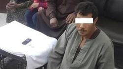 بسبب علاقة عاطفية.. عامل في أسيوط يهدد ربة منزل بخطف أحد أحفادها