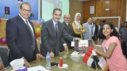 رئيس جامعة القناة يكرم أبناء العاملين بحفل التميز العلمي