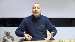 إيهاب الخطيب عن "مسلم": عنده حس رياضي عالي وبختصر وصفه بـ"الإنسان"