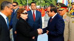 جيهان السادات عن رؤساء مصر: السيسي "هدية الله"
