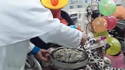 جلسة غسيل كلى تحولت عيد ميلاد.. وممرضة: "حبينا نبسطها ونخفف وجعها"