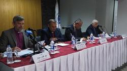 مطران كوبنهاجن: الأوربيون لديهم "إسلاموفوبيا".. وطبقنا برنامج "دينك ديني" بالدنمارك