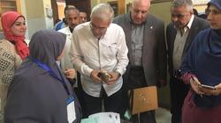 عجلان وعزالعرب يتابعان أول يوم لمبادرة "100 مليون صحة" بمدارس بنها