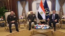 وزير الدفاع يهنئ "الداخلية" بعيد الشرطة: سنظل سدا منيعا في مواجهة الفتن