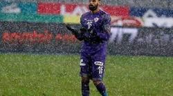 عاجل.. طرد حارس الزمالك وعمر السعيد يقف في المرمى أمام النجم
