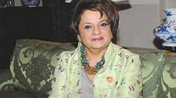 منى مكرم عبيد تطالب النساء بالمشاركة في الانتخابات النيابية