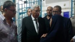 "مغامرة ليلية" لمحافظ الدقهلية تكشف استغلال سائقي التاكسي للمواطنين