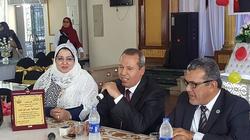 تكريم مدير عام الصيدلة بالدقهلية لبلوغها سن المعاش
