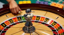 بالفيديو| أب صيني حاول بيع ابنته من أجل سداد "ديونه" بلعب "القمار"