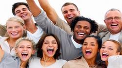 6 أبراج تتمتع بخفة الدم ومصدر للبهجة والتفاؤل.. أصحابها «هيغيرولك مودك»