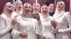 في حب النبي.. «بنات التهامى» يتألقن بالإنشاد والموشحات