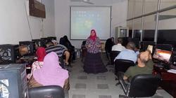 برنامج تدريبي بمركز الحاسبات بجامعة القناة استخدام برنامج الـ"word"