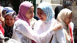 دموع فى «الكيمياء».. وطلاب «الأدبى» سعداء بـ«علم النفس»