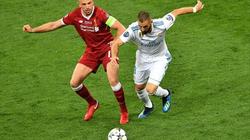 حارس ليفربول يهدي ريال مدريد الهدف الأول عن طريق بنزيمة
