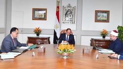 السيسي يستعرض استراتيجية الأوقاف للتصدي للفكر المتطرف