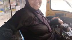ست بـ100 رجل.. «فتحية» تتغلب على ظروف الحياة بعد انفصالها مرتين بـ«توكتوك»