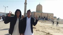 مكثوا يوما كاملا ولا مكان للرهبة.. مصلون يروون كواليس الجمعة من الروضة
