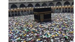 "نجاح موسم الحج" يتصدر تويتر.. ومغردون: "يجمعنا رب واحد ودين واحد"