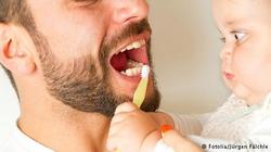 5 نصائح لتشجيع الأطفال على تنظيف أسنانهم