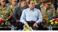 السيسي يؤكد دعم مصر للجهود التي تبذلها المفوضية المشتركة لتنفيذ اتفاق التسوية السلمية