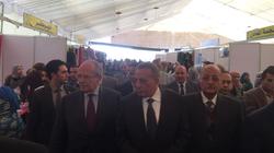 بالصور| وزير التنمية ومحافظ الجيزة يفتتحان معرضا للسلع الغذائية المخفضة