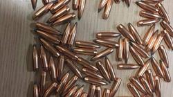 مطار القاهرة يحبط تهريب 100 طلقة نارية محرمة دوليا