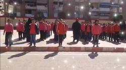 بالفيديو| طلاب مدرسة ابتدائية يرددون نشيد "قالوا إيه" في طابور الصباح
