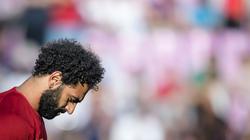 الشرطة الإنجليزية تلقي القبض على مشجع إيفرتون المتهم بالعنصرية ضد محمد صلاح