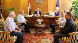 محافظ دمياط يبحث تطوير مصنع إدفينا بعزبة البرج