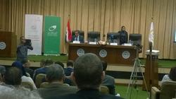 تأخر عقد مؤتمر "قوتها في شبابها" لعدم وصول الفنان محمد صبحي