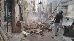 "عقب سيجارة" يشعل عقار في الإسكندرية.. ومياه المطافئ تهدد بانهياره