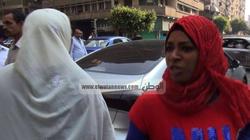 بالفيديو| والدة أحد متهمي "زواج المثليين" أثناء نظر القضية: "ابني هيروح مني"