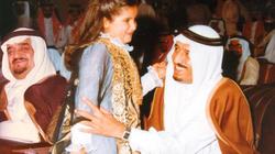 السعوديون يهنئون الملك سلمان بزفاف ابنته الوحيدة حصة على الأمير فهد
