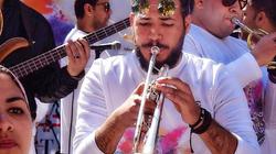 "هشام" من فريق "Drum Light" للمشاركة في مهرجان الفنون