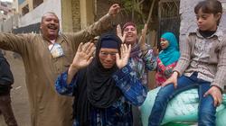 بالصور| "العٌرس الديمقراطي" على طريقة المصريين.. "رقص وفرحة وغنا"