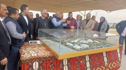 وفد «زراعة النواب» يتفقد مجمع الخدمات المميكن بالوادي الجديد «صور»