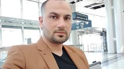 تشييع جنازة شاب سقط بالسكتة القلبية في المطار بسبب ديونه