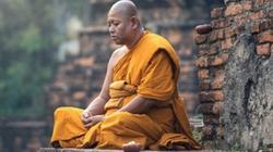 يعانون من السمنة.. كهنة تايلاند يخضعون لنظام غذائي لإنقاص أوزانهم